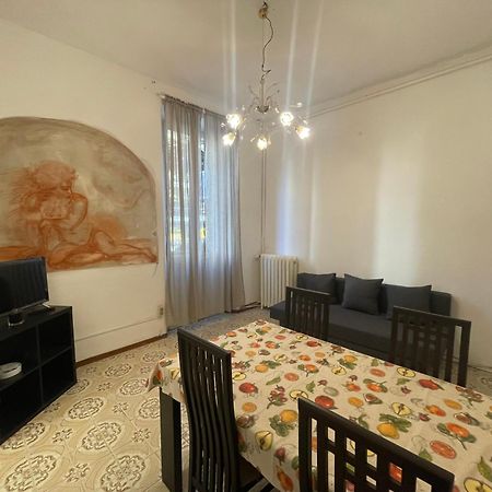 La Magnolia / Del Ducato Apartment Parma Bagian luar foto
